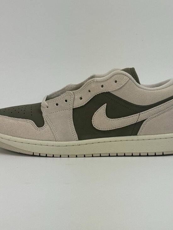 Air Jordan 1 Low \'Medium Olive\' HV4089-201 size 11 main image 5